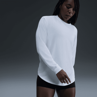 売れ筋商品|||ナイキ カットソー トップス レディース Women's One Classic Dri-FIT Long-Sleeve Top White/blac Nike Women's One Classic Dri-FIT Long-Sleeve Top - Macy's